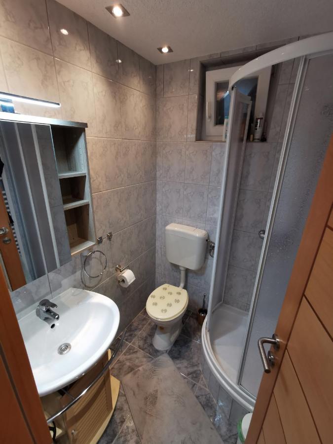 Apartment Mira - Sea View Трогир Екстериор снимка